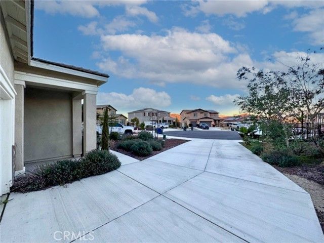 30411 Ridgecrest Road, Winchester, CA 92596