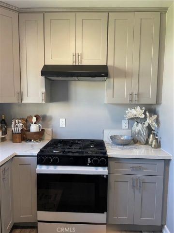 538 111th Place, Los Angeles, CA 90044