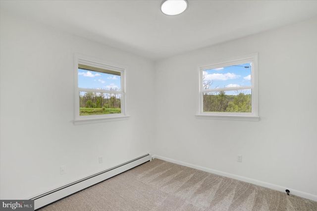 3190 LEWISBERRY RD, York Haven, PA 17370