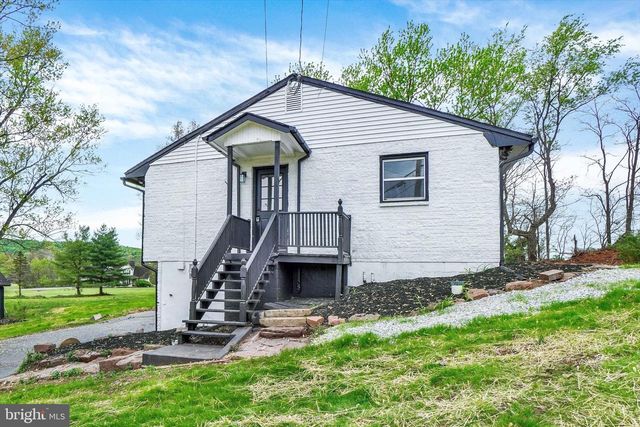 3190 LEWISBERRY RD, York Haven, PA 17370
