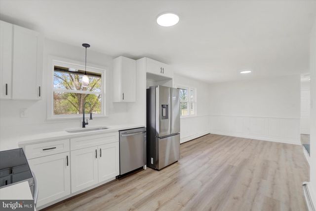 3190 LEWISBERRY RD, York Haven, PA 17370