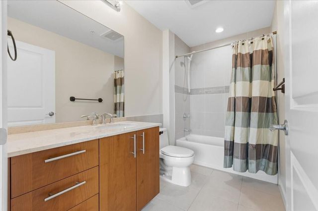 1945 S Ocean Drive 509, Hallandale Beach, FL 33009