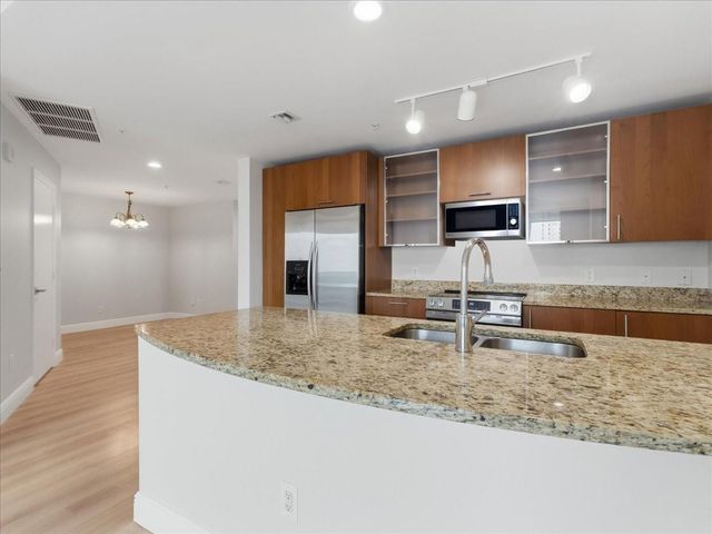 1945 S Ocean Drive 509, Hallandale Beach, FL 33009