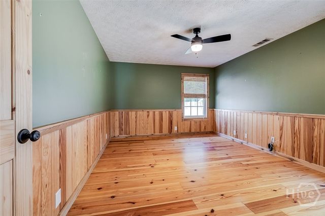 102 Julia Court, Springfield, GA 31329