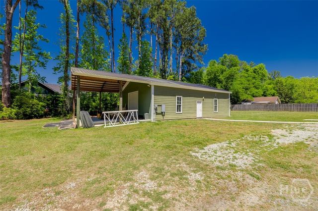 102 Julia Court, Springfield, GA 31329