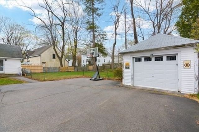 90 Dean Ave 2, Franklin, MA 02038