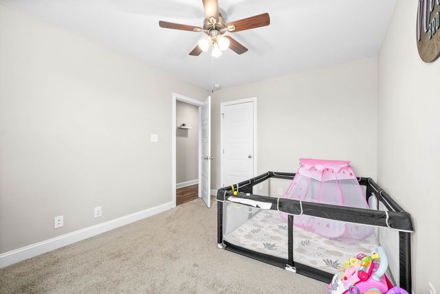 1072 Dublin Dr, Clarksville, TN 37042