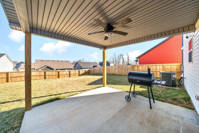 1072 Dublin Dr, Clarksville, TN 37042