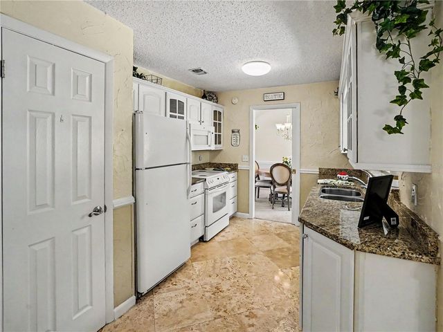 7505 LAUREL SPRINGS DRIVE, Winter Park, FL 32792