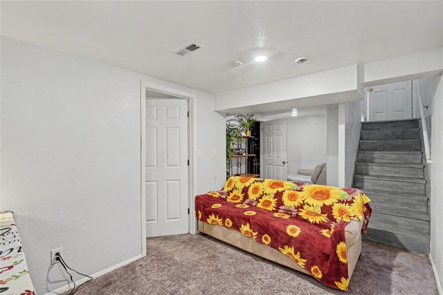 1000 Hoffman Avenue, Des Moines, IA 50316