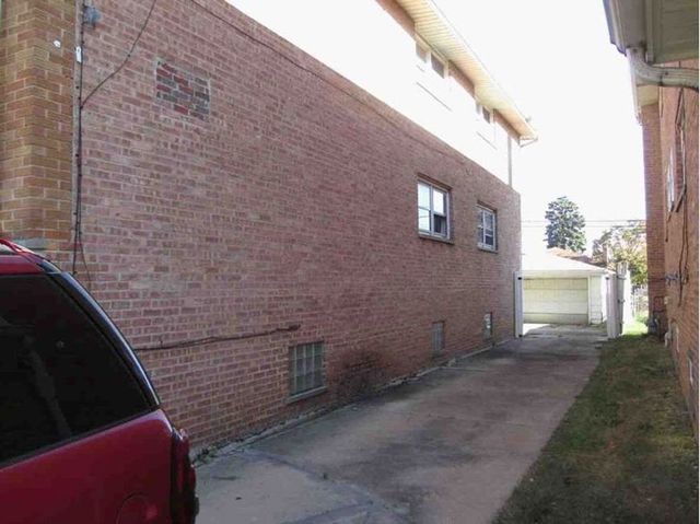 387 Madison Avenue, Calumet City, IL 60409