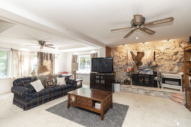 1372 Laurelhurst Drive, Temperance, MI 48182