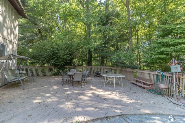 1372 Laurelhurst Drive, Temperance, MI 48182