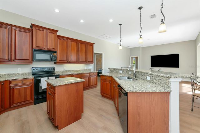 501 169TH COURT NE, Bradenton, FL 34212