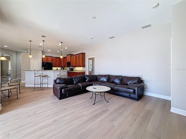 501 169TH COURT NE, Bradenton, FL 34212