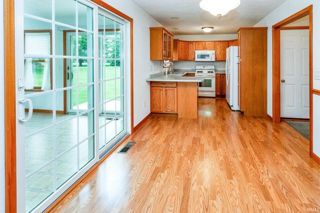 60572 Ashton Way, Elkhart, IN 46528