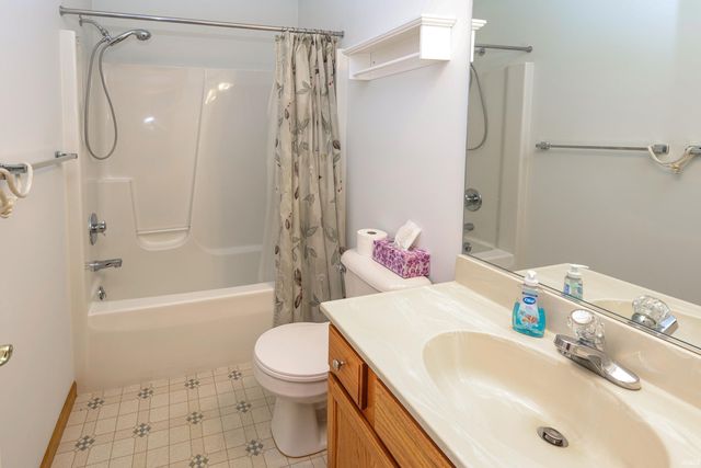 60572 Ashton Way, Elkhart, IN 46528
