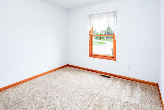 60572 Ashton Way, Elkhart, IN 46528