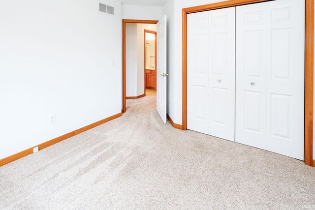 60572 Ashton Way, Elkhart, IN 46528