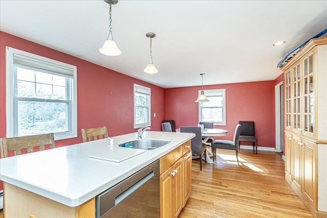 52 Albemarle Ave., Lexington, MA 02420