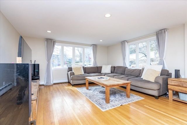 52 Albemarle Ave., Lexington, MA 02420