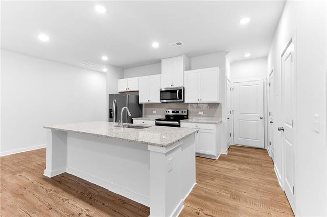 1105 Holland Rose Drive, Lawrenceville, GA 30043