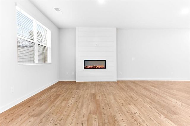 1105 Holland Rose Drive, Lawrenceville, GA 30043