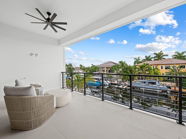 2420 NE 48th Street, Lighthouse Point, FL 33064