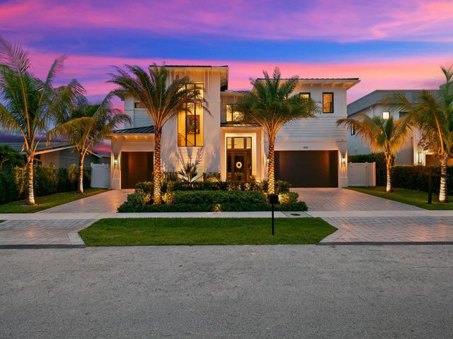 2420 NE 48th Street, Lighthouse Point, FL 33064