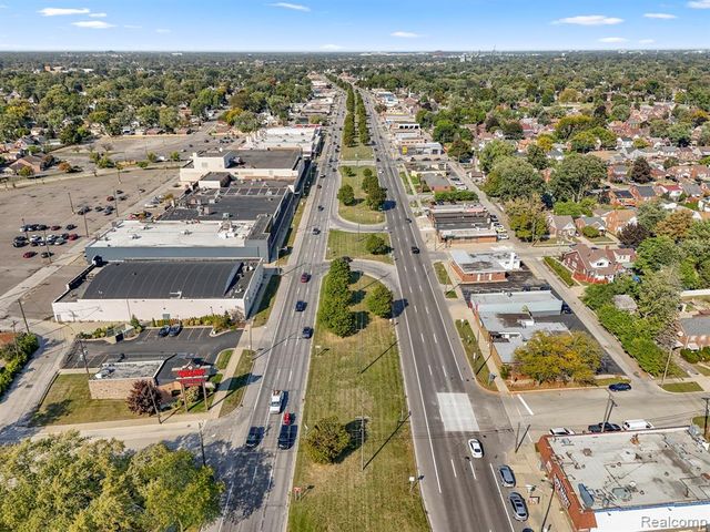 3769 Fort Street, Lincoln Park, MI 48146