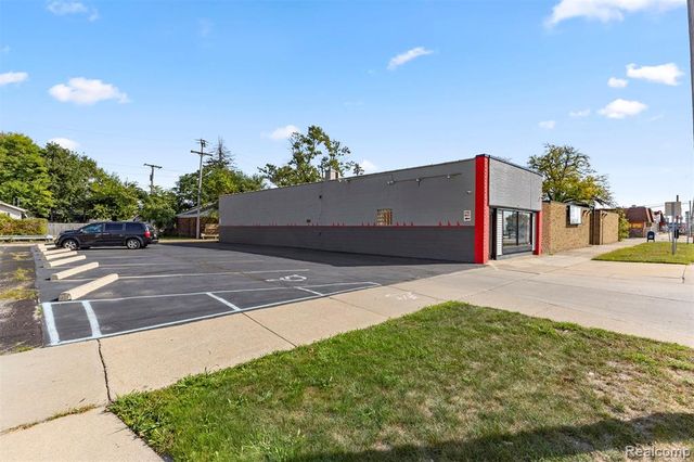 3769 Fort Street, Lincoln Park, MI 48146