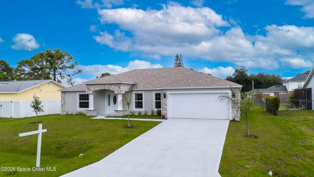 1098 Carthage Avenue NW, Palm Bay, FL 32907