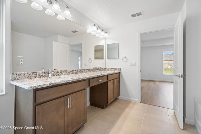 1098 Carthage Avenue NW, Palm Bay, FL 32907