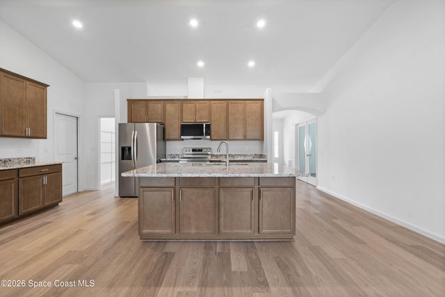 1098 Carthage Avenue NW, Palm Bay, FL 32907