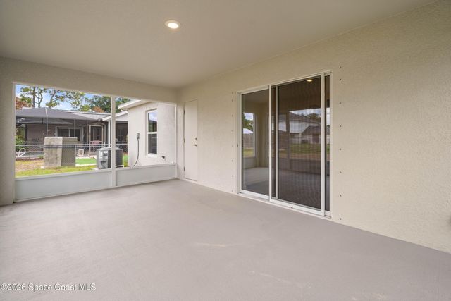 1098 Carthage Avenue NW, Palm Bay, FL 32907