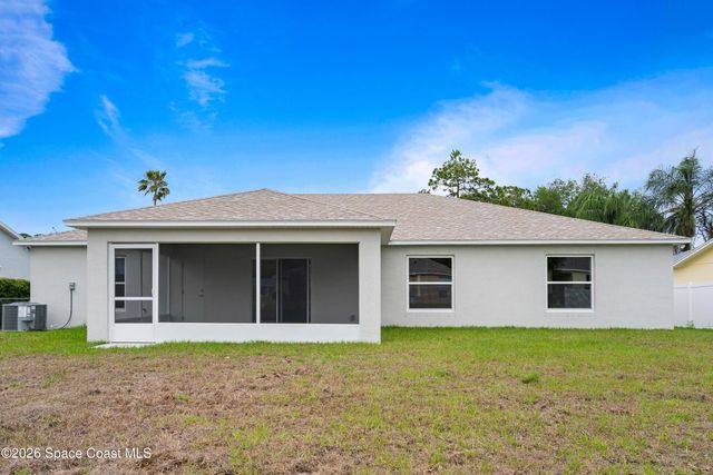 1098 Carthage Avenue NW, Palm Bay, FL 32907