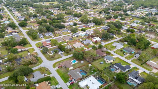 1098 Carthage Avenue NW, Palm Bay, FL 32907