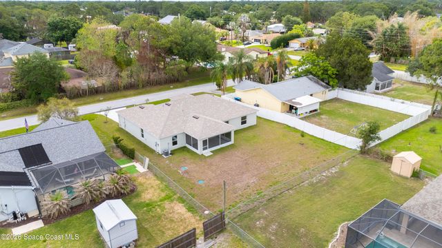 1098 Carthage Avenue NW, Palm Bay, FL 32907
