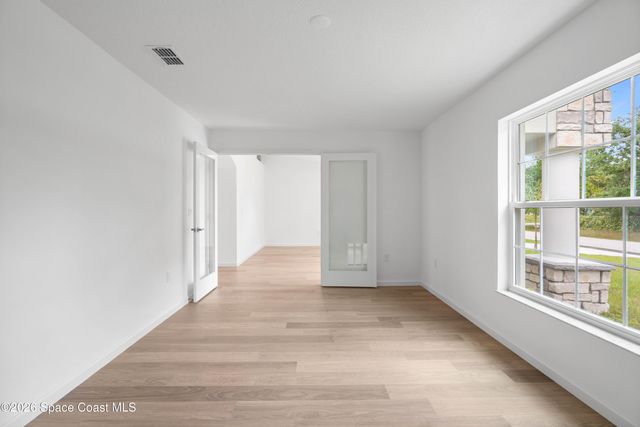 1098 Carthage Avenue NW, Palm Bay, FL 32907