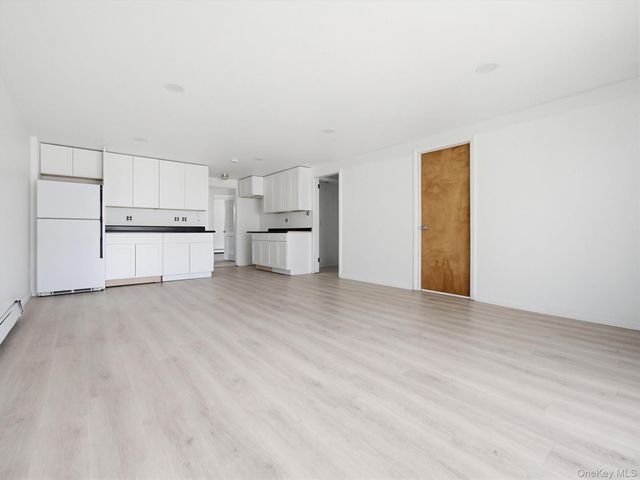 11 Willow Drive, Suffern, NY 10901