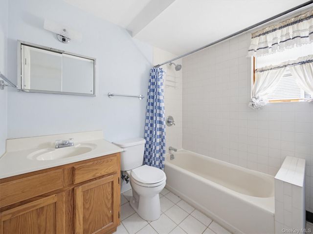 11 Willow Drive, Suffern, NY 10901