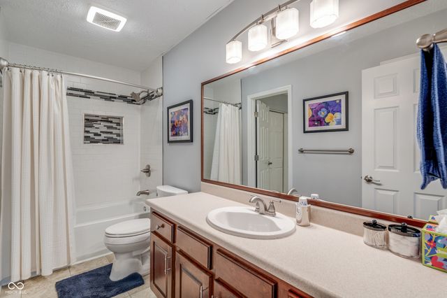 2755 Lakeshire Lane, Indianapolis, IN 46268