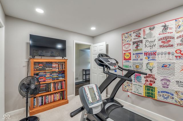 2755 Lakeshire Lane, Indianapolis, IN 46268