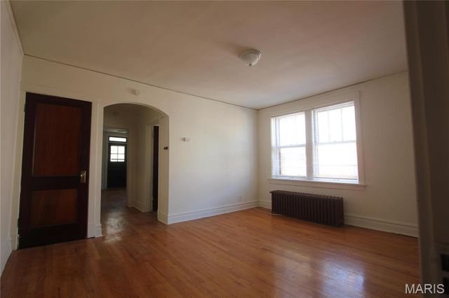 5424 Rhodes Avenue 2F, St Louis, MO 63109