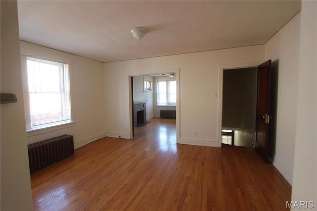 5424 Rhodes Avenue 2F, St Louis, MO 63109