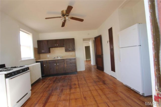 5424 Rhodes Avenue 2F, St Louis, MO 63109