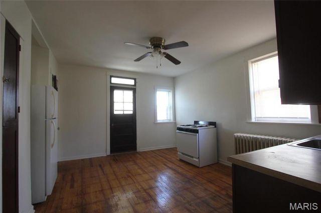 5424 Rhodes Avenue 2F, St Louis, MO 63109