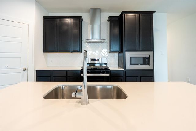 12327 Brandenburg Gate Dr Drive, Houston, TX 77047