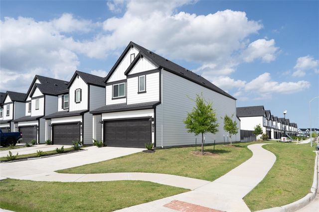 12327 Brandenburg Gate Dr Drive, Houston, TX 77047