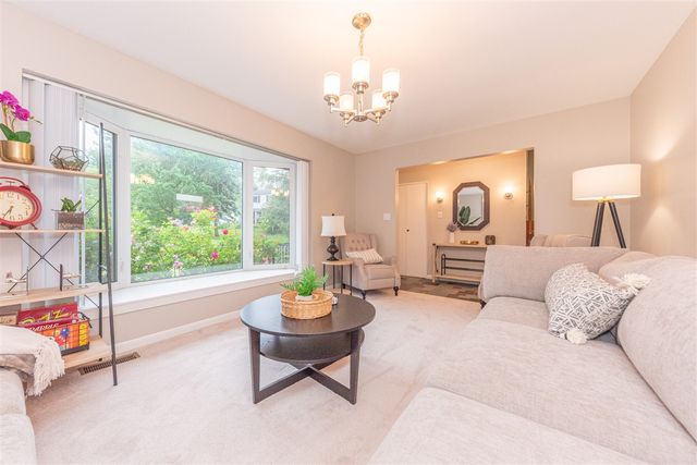 940 Lennox Street, Ann Arbor, MI 48103